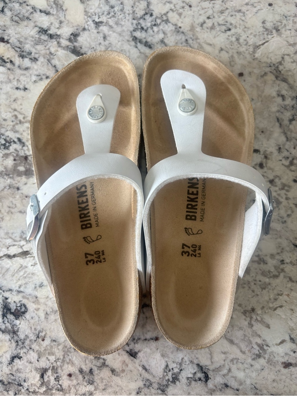 Birkenstock White Cork Thong Sandals with Embossed Logo - Picture 2 of 6